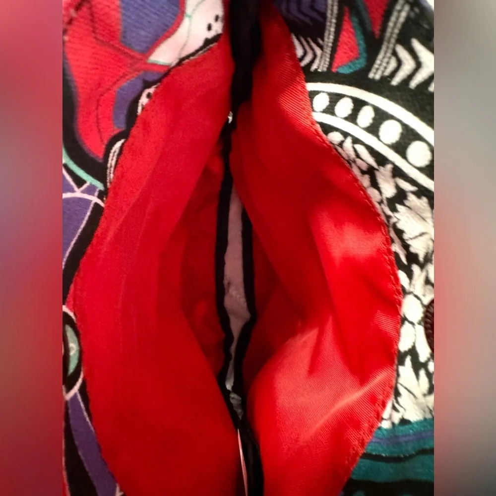 KAVU Crossbody Red,White & Black Bag & Wallet